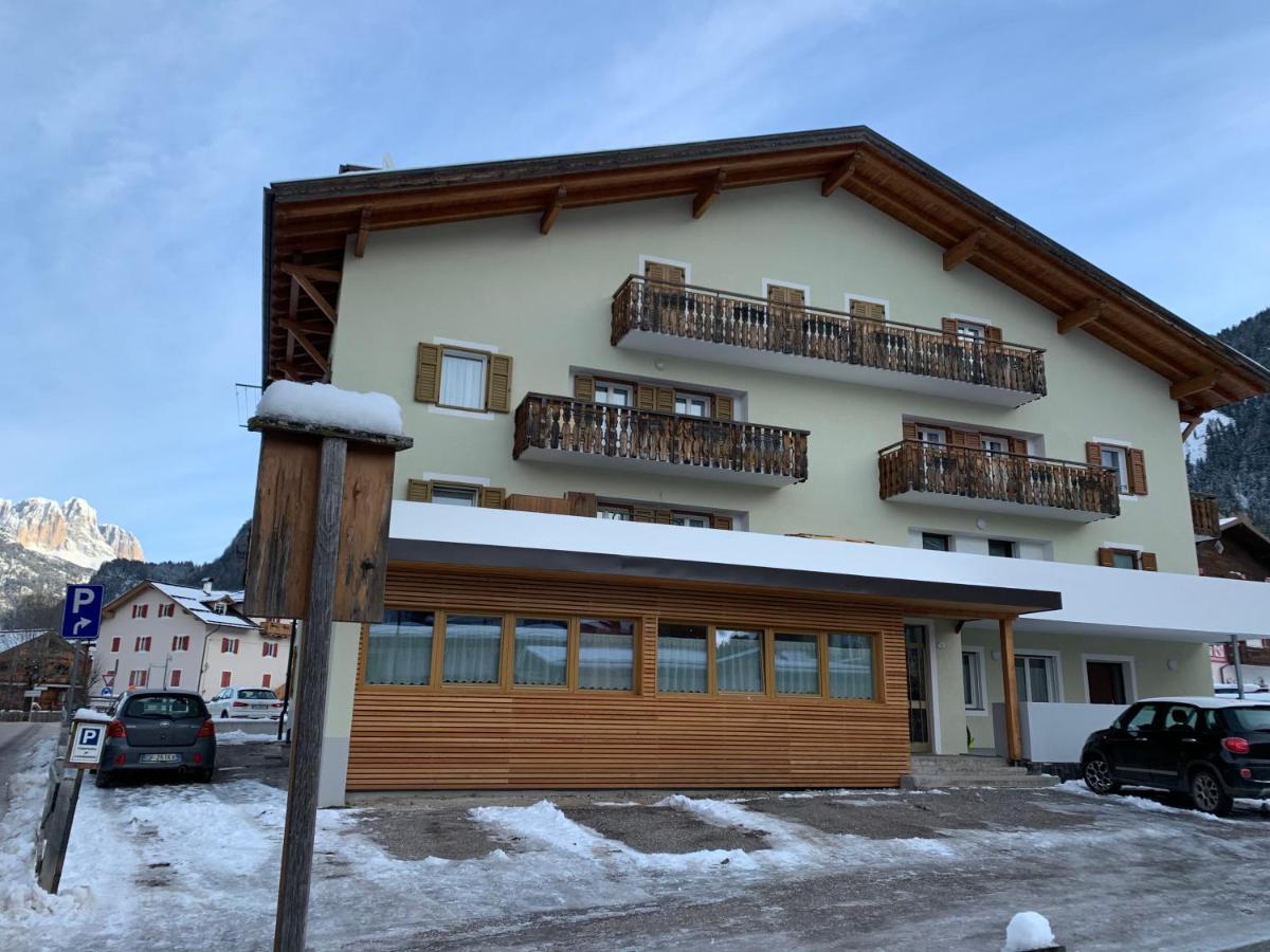 Ciasa De Rosa Apartment Pozza di Fassa Ngoại thất bức ảnh